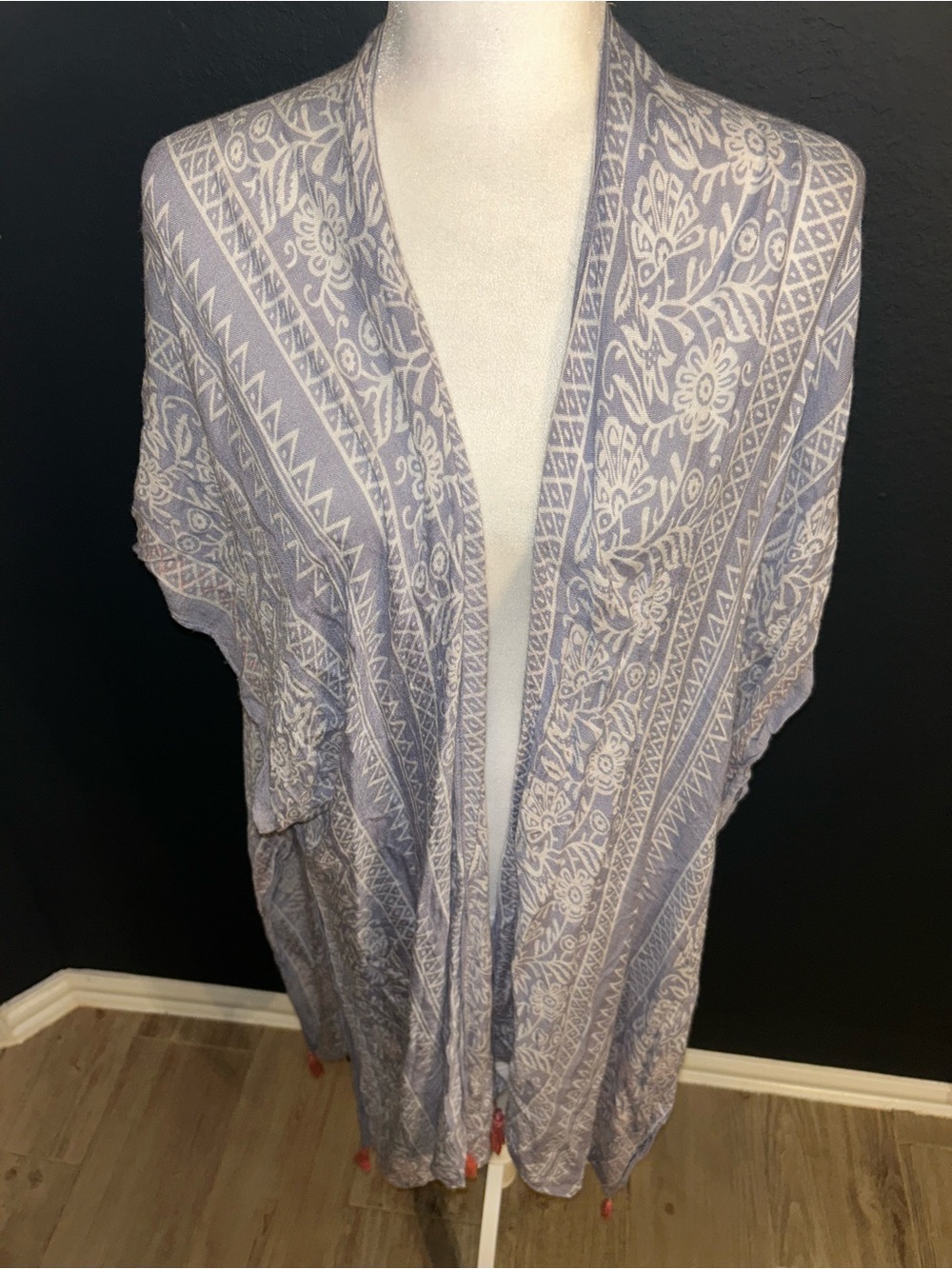 Woven Heart Lavender and Cream Floral Boho Kimono Cardigan